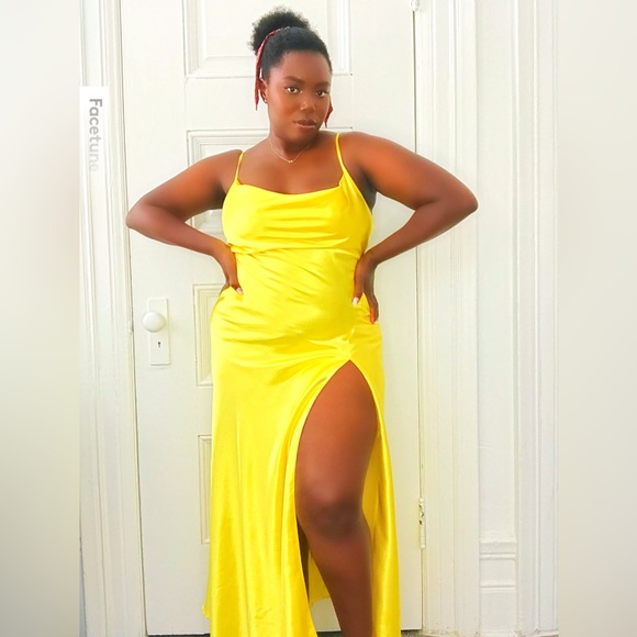 Vivid Yellow Silk Doublelined Evening Backless High Split Dress - Picture 8 of 14
